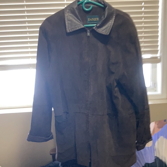 Danier suede jacket - Picture 2 of 5